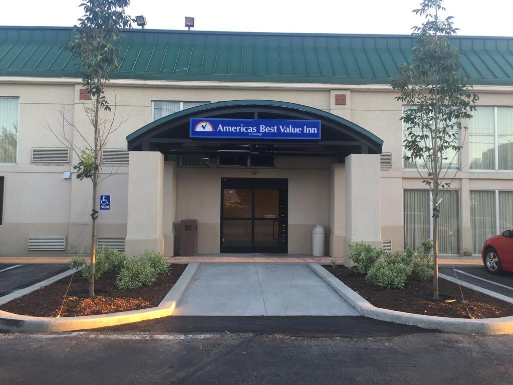 Americas Best Value Inn & Suites-Boise Exterior photo
